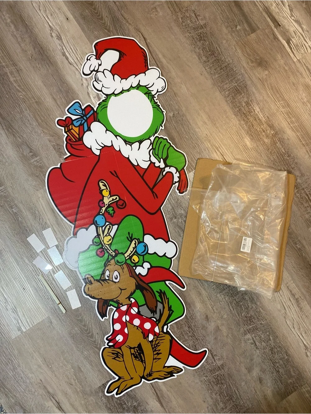 The Grinch Faceless Christmas Yard Sigh